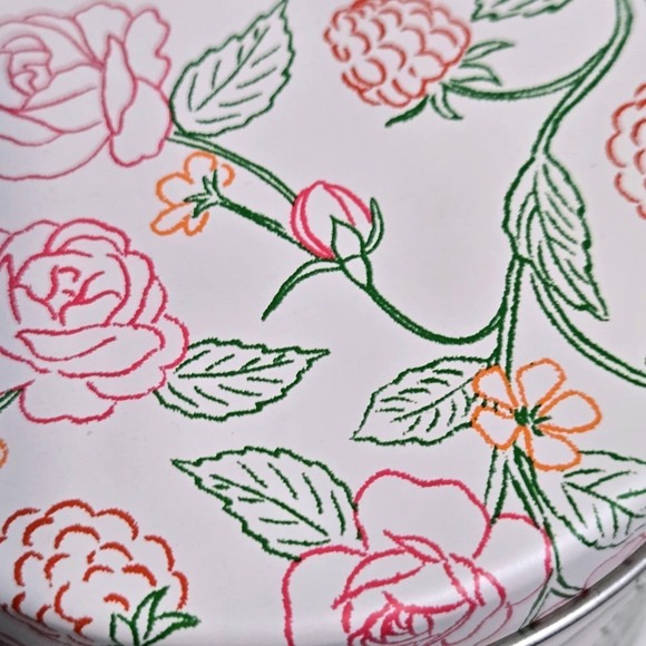 Kate Spade Raspberry Rose Cookie Tin EUC - Never Used - Picture 4 of 4